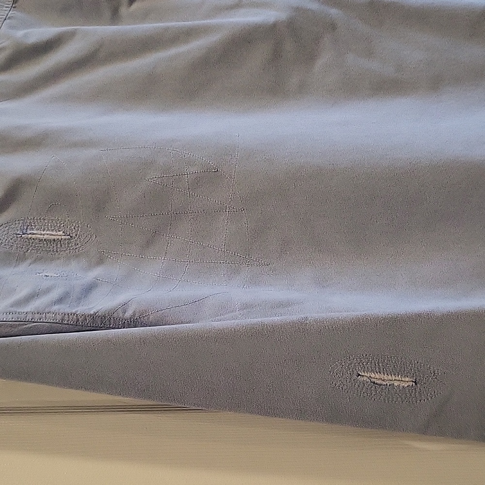 Button down - Picture 7 of 8